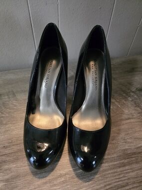 Christian Siriano Black Patent Rounded-Toe Pumps